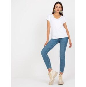 Fashionhunters Dámské bílé basic tričko s výstřihem do V. Velikost: XL